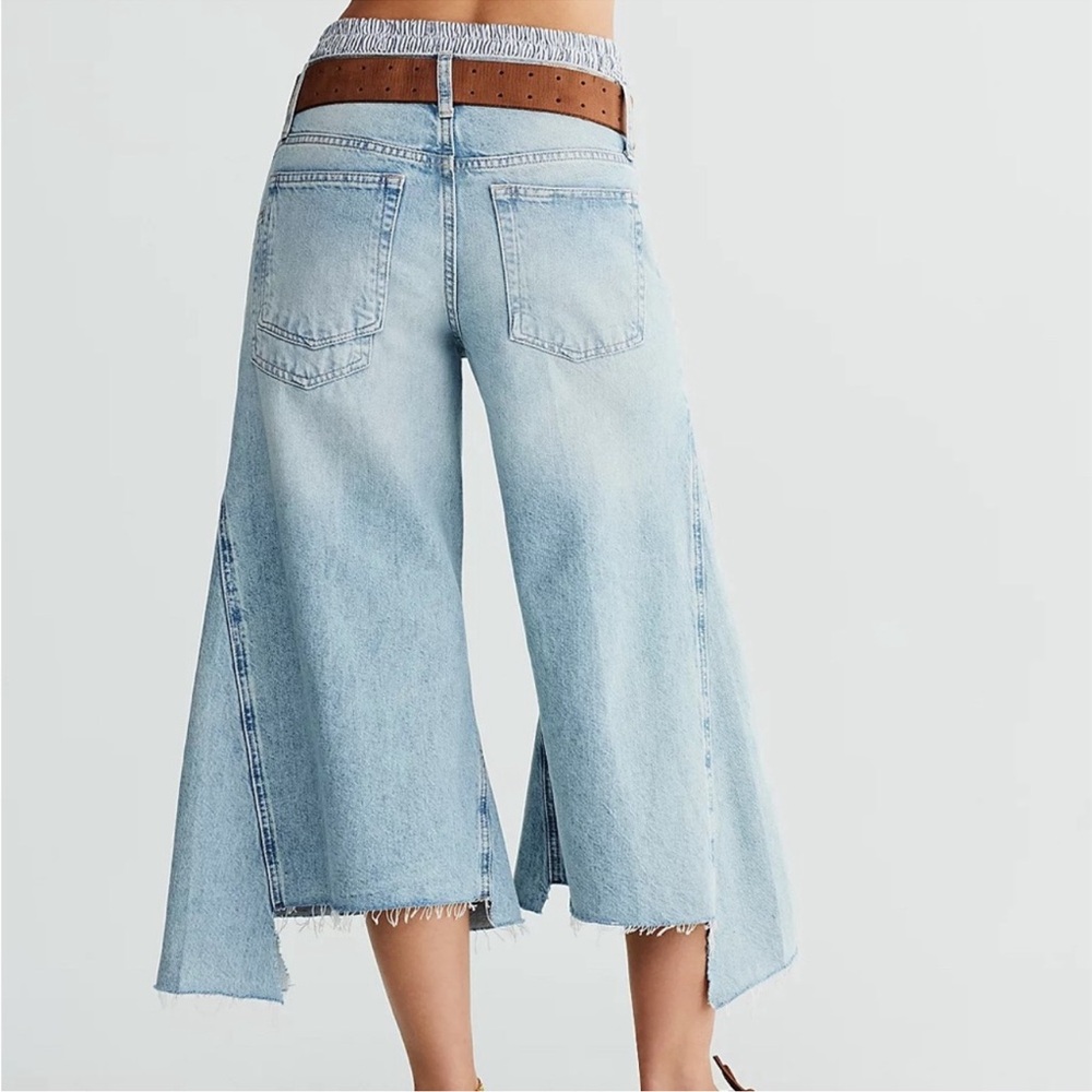 FREE PEOPLE WE THE FREE Ripple Wide Leg Crop Jeans NWT 29L LONG - Picture 2 of 14